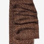 Fular Marrón Con Topitos Crema