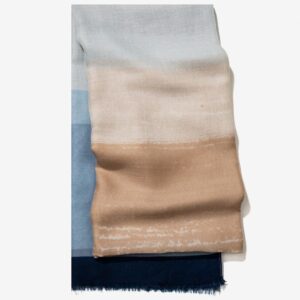 Fular Con Franjas Azules y Beige